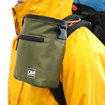 マルチパーパス トレイルカメラポーチ OM SYSTEM
