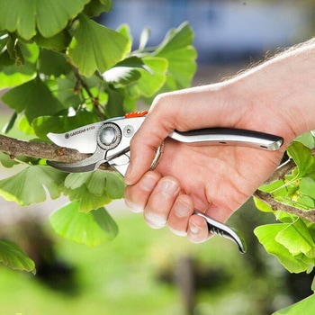 Alu-Secateurs B+/L 8702-20 GARDENA(ガルデナ)
