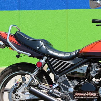 KAWASAKI カワサキ ゼファー400/χ レザータックロールシート ブラック MAD MAX(マッドマックス)