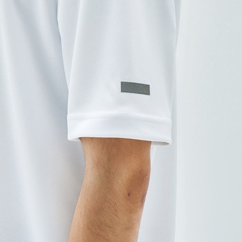 CAREAN 半袖Tシャツ カーシーカシマ