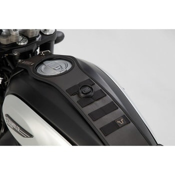 BC.TRS.11.667.50200 Legend Gear (レジェンドギア) タンクベルトセット Triumph-モデル (15) LA2  アクセサリーバッグ付 1個 SW-MOTECH 【通販モノタロウ】