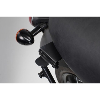 アダプター SLC サイドキャリア 左側 ボンネビル T100/120 (16-) w/o pass. grab rail.  HTA.11.743. SW-MOTECH (エスダブリューモテック)