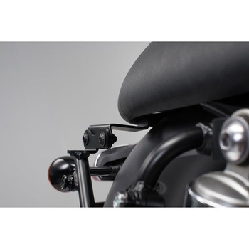 アダプター SLC サイドキャリア 左側 ボンネビル T100/120 (16-) w/o pass. grab rail.  HTA.11.743. SW-MOTECH (エスダブリューモテック)