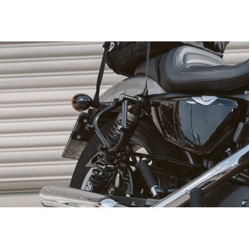 SLC サイドキャリア 右用 Harley ハーレースポーツスターモデル (04-). - SW-MOTECH (エスダブリューモテック)