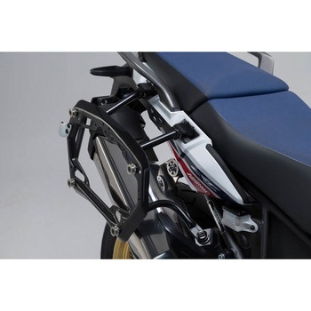 PRO サイドキャリア オフロードエディション -ブラック- Honda CRF1000L Africa Twin (15-17).  KFT.01 SW-MOTECH (エスダブリューモテック)