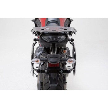 TRAX ADV アルミケース システム シルバー 37/37 l. Yamaha MT-09 トレーサー (14-18) SW-MOTECH (エスダブリューモテック)