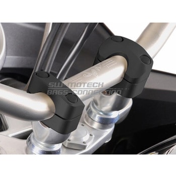 バーコンバーター 直径 22mm to 28mm ブラック SW-MOTECH (エスダブリューモテック)