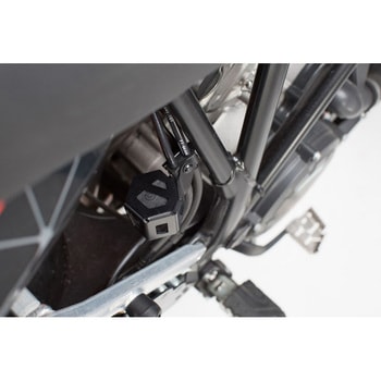 ブレーキリザーバーガード ブラック KTM 1050/1190/1290 Adventure SW-MOTECH (エスダブリューモテック)