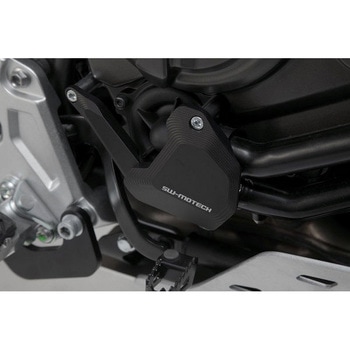 ウォーターポンププロテクション シルバー/ブラック Yamaha テネレ 700 (19-). SW-MOTECH (エスダブリューモテック)