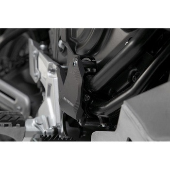 ウォーターポンププロテクション シルバー/ブラック Yamaha テネレ 700 (19-). SW-MOTECH (エスダブリューモテック)