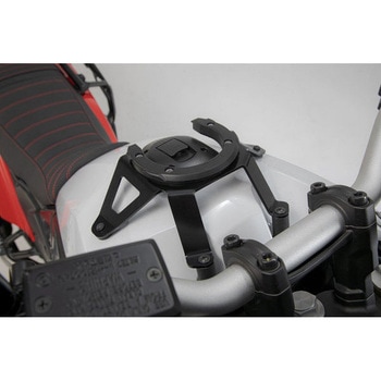 EVO タンクリング ブラック Yamaha テネレ 700 (19-). SW-MOTECH (エスダブリューモテック)