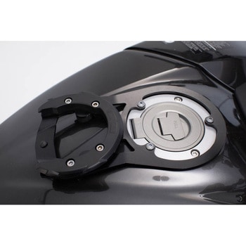 EVO タンクリングブラック Yamaha Niken (18-). - SW-MOTECH (エスダブリューモテック)