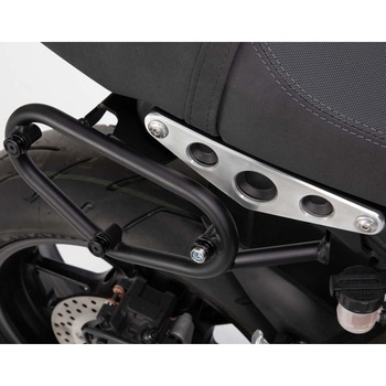 LEGENDGEAR SLC SIDEキャリア(右) LC1/LC2用 - SW-MOTECH (エスダブリューモテック)