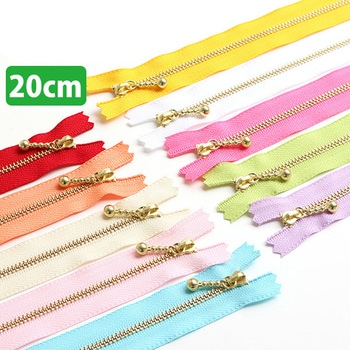 玉付きファスナー YKK