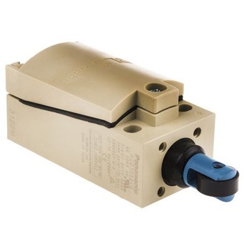 AZD1052CEJ �ϊ����^ ���~�b�g�X�C�b�` AZD�V���[�Y Panasonic(�p�i�\�j�b�N) 47785247