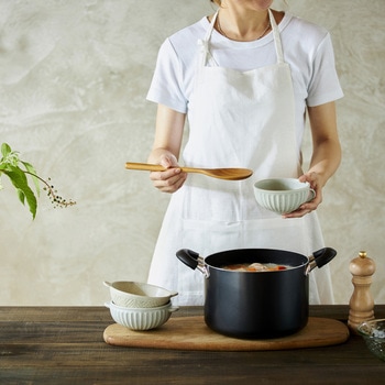 ダイヤモンドコート 両手鍋22cm アイリスオーヤマ