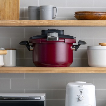 購入前コメント宜しく•ホクア圧力鍋ニューアルテ両手式Ｍ型未使用•長期保管品4.5 未使用に近い】 ホクア 圧力鍋 ニューアルテ 両手式 M型 4.5L