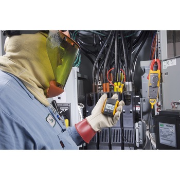 高精度多機能プロセス校正器 FLUKE-726 フルーク(FLUKE)