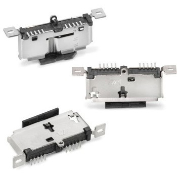 692622420101 Wurth Elektronik�C �������J�[�h�R�l�N�^ WURTH ELEKTRONIK 49037897