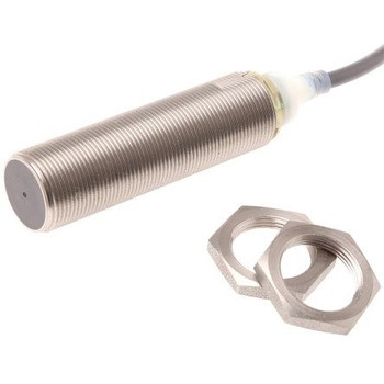 スタンダードタイプ近接センサ E2A omron(オムロン)