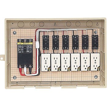 屋外電力用仮設ボックス (漏電しゃ断器・分岐ブレーカ・コンセント内蔵