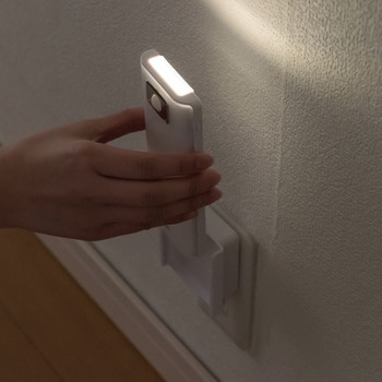 人感センサー付きLEDライト 屋内用 サンワダイレクト