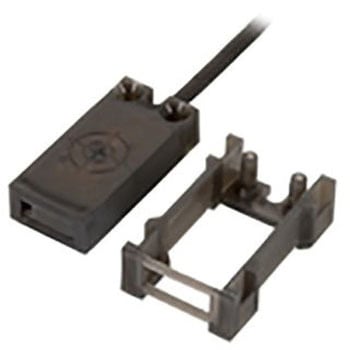 BALLUFF 容量センサ PNP-NO 34 x 16 x 8 mm BALLUFF