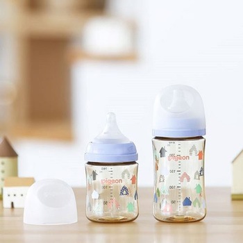 母乳実感 哺乳びん(プラスチック製) ピジョン