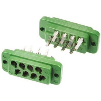 JA778470000E000 Cinch �����ԗp�R�l�N�^ ���X 5A �p�l���}�E���g CINCH 50277055