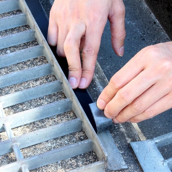 平型ゴムEPDM粘着付 WAKI(和気産業)