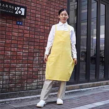 ポケット付き胸あてエプロン (ポリエステル100%) STATUSUNI(ステータスユニ)