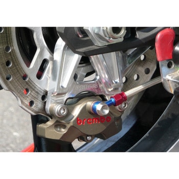 リアキャリパーサポート AGRAS