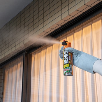アースガーデン ハチの巣撃滅 アース製薬