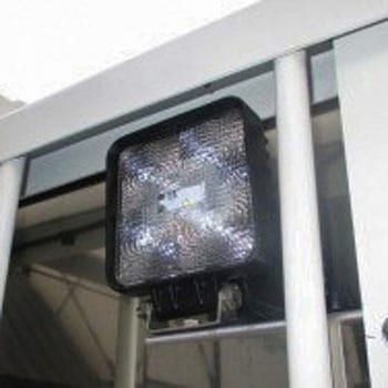 LEDワークライト(作業灯)  角型 (IP67/IP69K 防水) 信和自動車工業