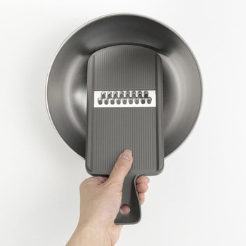 コンパクト千切り器 貝印