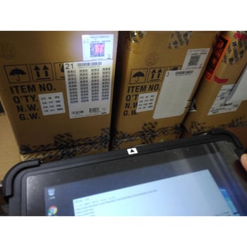 TB162-QT62UMNG TB162 頑丈な業務用10インチタブレットPC、Windows 10