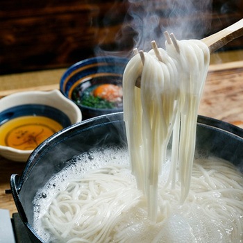 長崎五島うどん 五島手延うどん(国産小麦)と飛魚だしつゆ(煮出し用)詰合せ (うどん200g×5 つゆ10g×5×2) 長崎五島