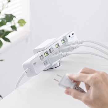 電源タップホルダー サンワダイレクト