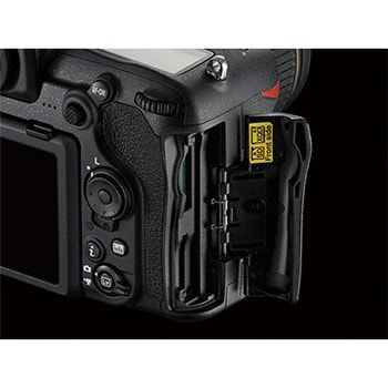 デジタル一眼レフカメラ D500