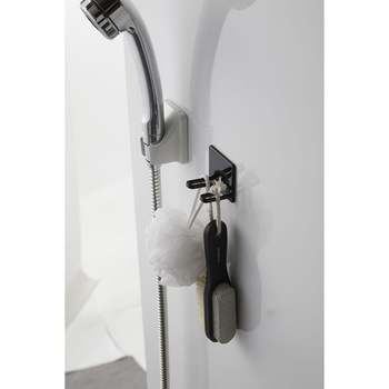 マグネットバスルームシェーバーホルダー タワー 山崎実業