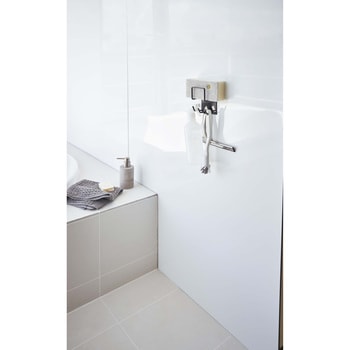 マグネットバスルームクリーニングツールホルダー タワー - 山崎実業