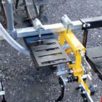 施肥機(ジョーニシ)ステップスタンド付き キュウホー