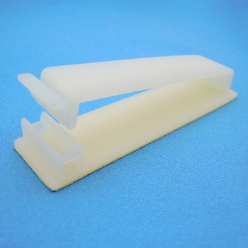 フラットケーブルクランプ デンカエレクトロン