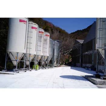 畜産用粉石灰・肥料散布器コロコロローラー 和コーポレーション