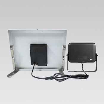 広範囲を照らす ソーラー充電式 LED投光器 GOODGOODS(グッド・グッズ)