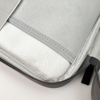 15インチ対応 PC・タブレット用スリーブケース 持ち手・仕分けポケット付 ペンホルダー搭載 タブレット落下防止ベルト付 ダークグレー Smart Stock