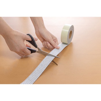 貼るだけスベらんテープ サンコー(生活用品)