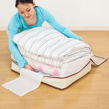 羽毛布団を薄く収納するケースベージュ2枚組 - アストロ