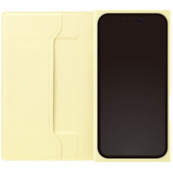 iPhone 16 Pro用 クリアフリップケース [くまのプーさん] PGA