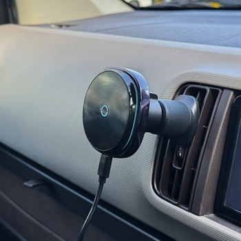 MagSafe対応 ファンつき車載ワイヤレス充電器 エアコン吹き出し口用 ブラック MagSafe非対応機種・ケースも使える Smart Stock